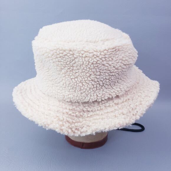 Kavu | Fur Ball Boonie Fleece Sherpa Bucket Hat - Picture 3 of 11